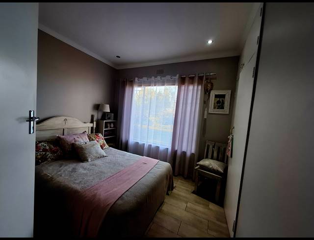 3 BEDROOM HOUSE FOR SALE IN SUNAIR PARK